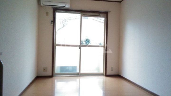 サマックス Bの居間