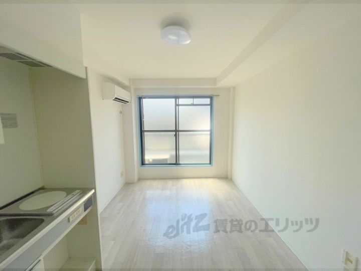 ペントハウス21の居間