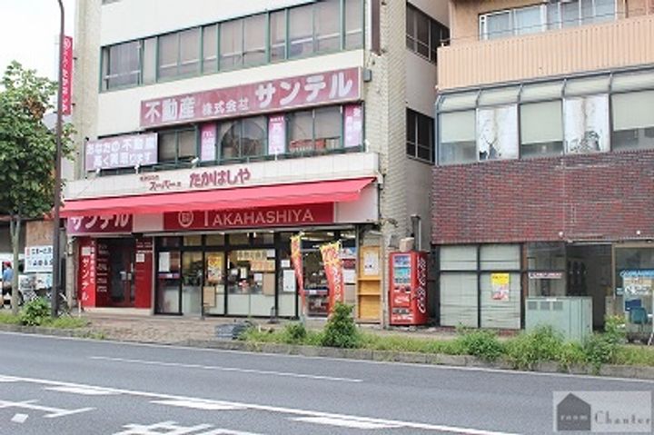 クレセントMの周辺