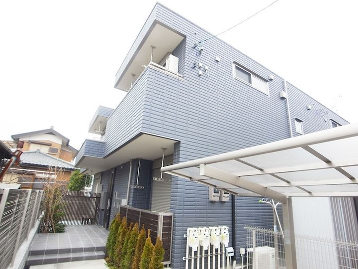 アイネブリュの外観