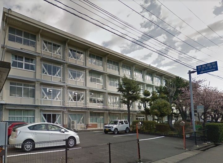 ハイムアリエスの周辺