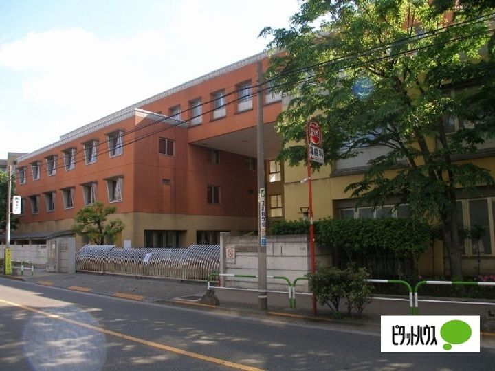 東京都世田谷区中町3(マンション)の賃貸物件の周辺