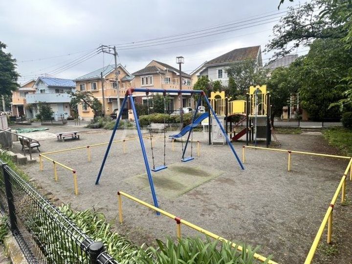 神奈川県横浜市中区豆口台(一戸建)の賃貸物件の周辺