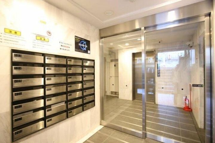 シンシア都庁前の地図