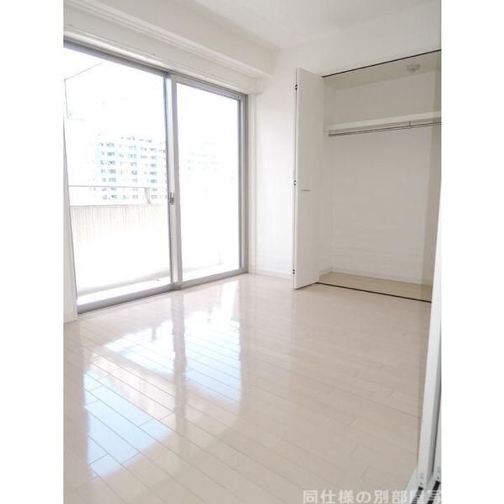 ミラージュにおの浜の居間