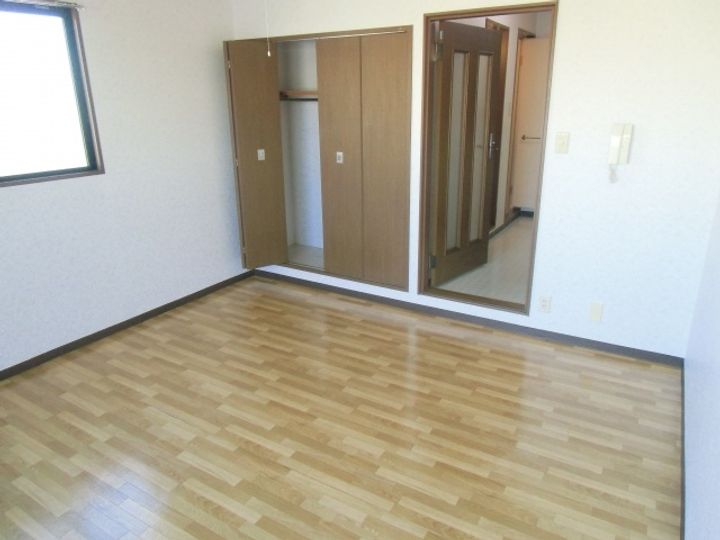 コンフォート春木の居間