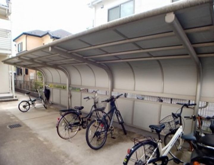 レオネクストグランツエスコートの地図