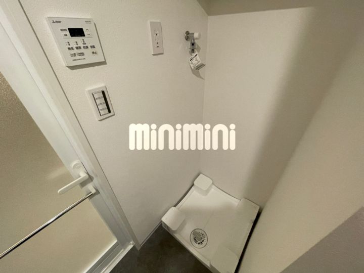 オープンブルーム入谷Eastの内装