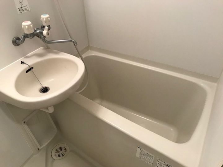 神奈川県横浜市港北区大曽根2の賃貸マンションの風呂