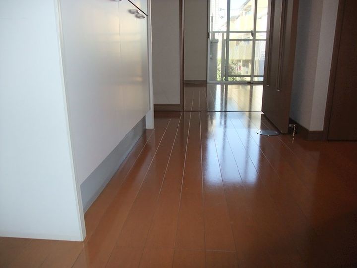 神奈川県横浜市港北区大曽根2の賃貸マンションの玄関