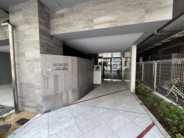 セレニテ江坂ミラクの地図