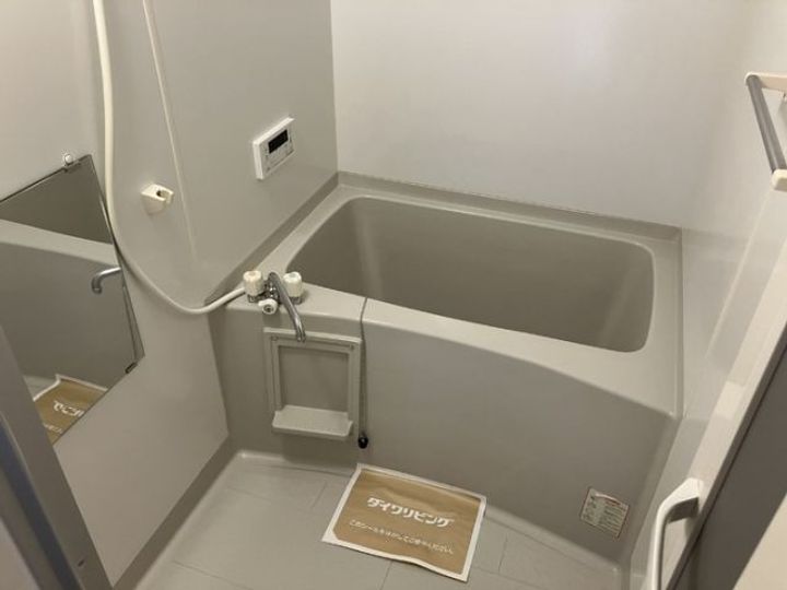 ベルボナール Bの風呂