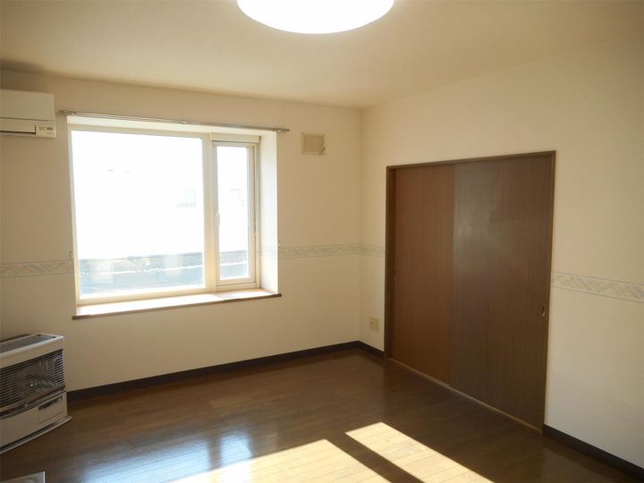 メゾンヌフの居間