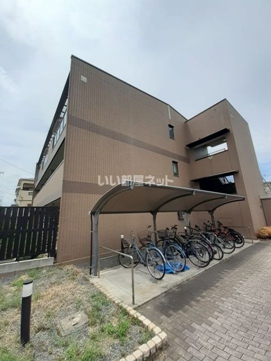 大阪府羽曳野市西浦1(マンション)の賃貸物件の外観