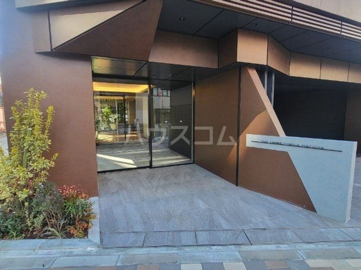 ザ・ライオンズフォーシア町屋の地図