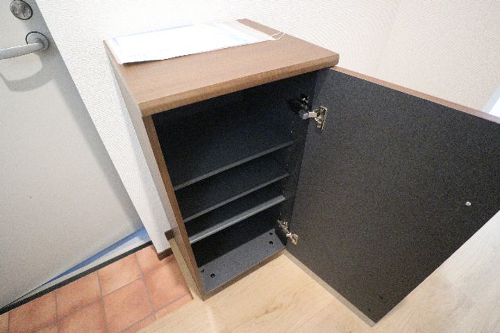 ラフレイズ本牧の玄関