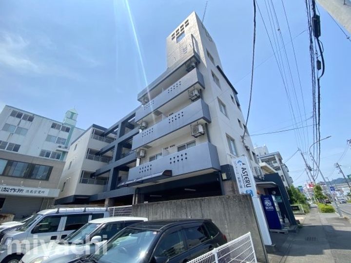 徳島県徳島市山城西4(マンション)の賃貸物件の外観