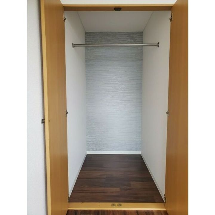 Reveur十一屋の内装