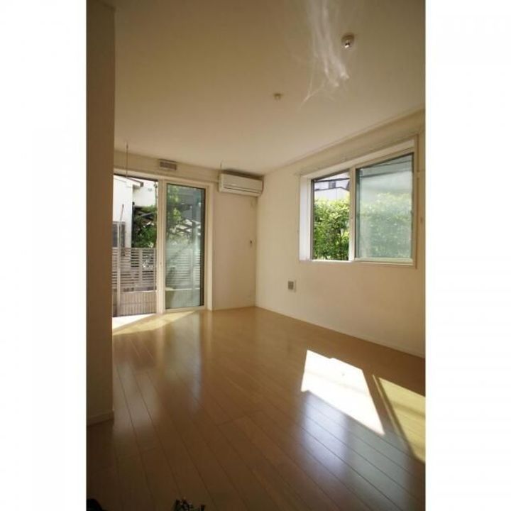 東京都杉並区方南2(アパート)の賃貸物件の居間