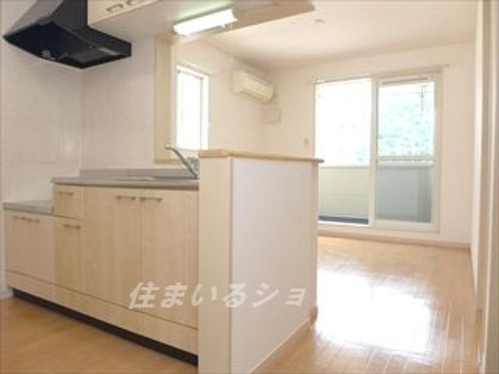 広島県広島市安佐北区三入1(アパート)の賃貸物件の居間