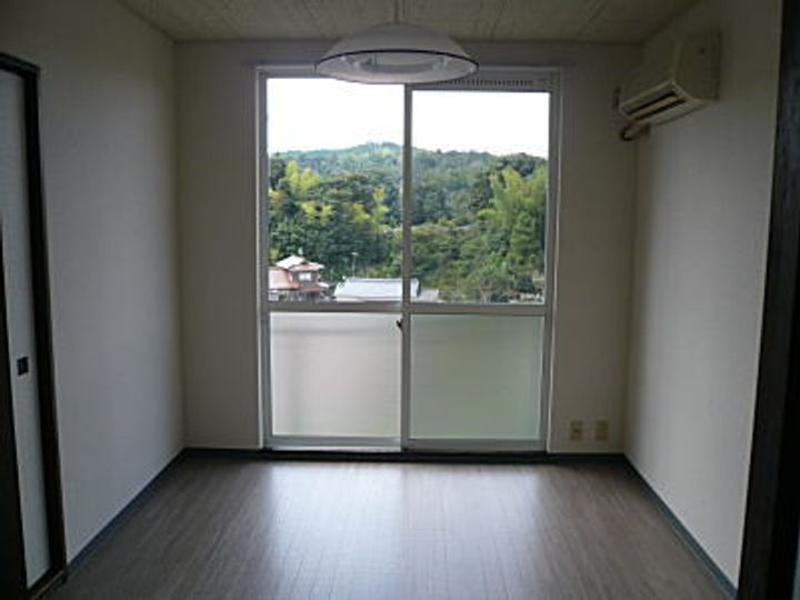 サンスカイハイツの居間