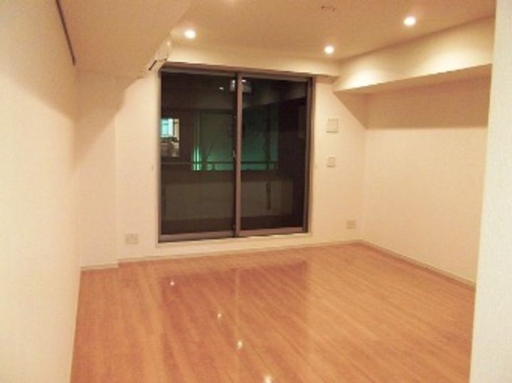 レジディア西麻布の居間