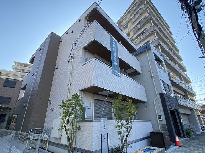 エスペランサ西新町の外観