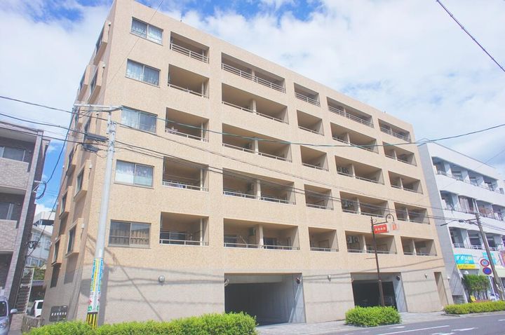 鹿児島県鹿児島市長田町(マンション)の賃貸物件の外観