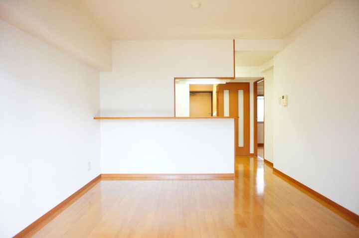 鹿児島県鹿児島市長田町(マンション)の賃貸物件の居間