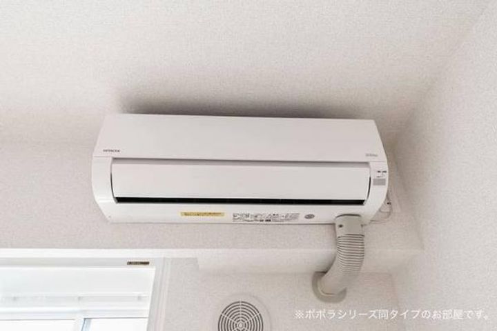 ノヴァ 2の内装