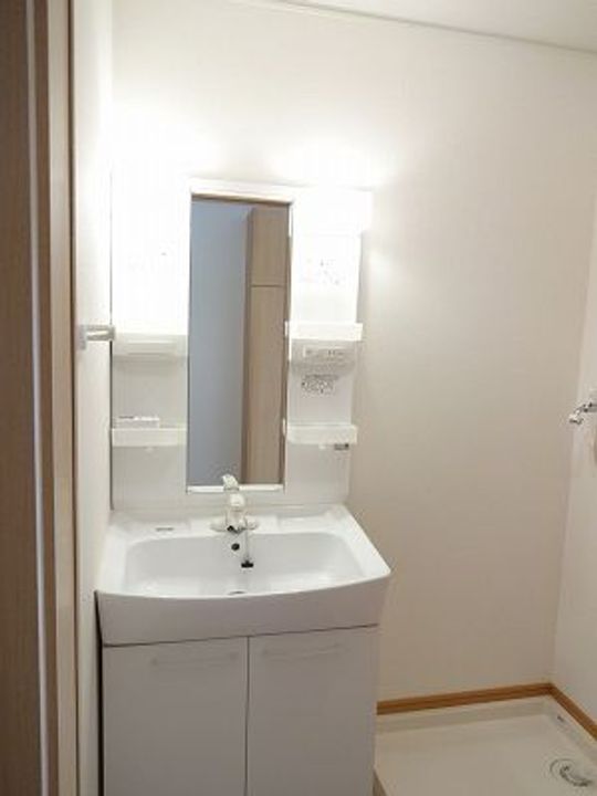 愛知県名古屋市守山区下志段味1(アパート)の賃貸物件の内装