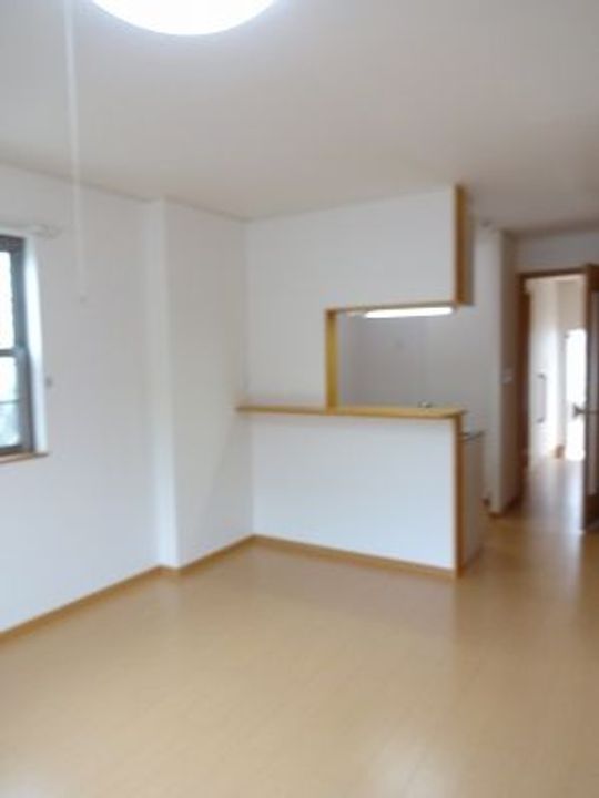 愛知県名古屋市守山区下志段味1(アパート)の賃貸物件の居間