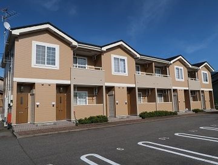 レバンテBの外観