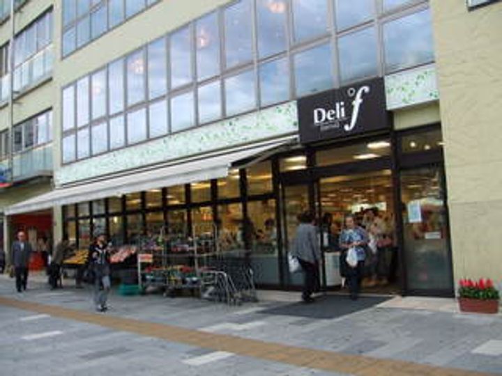 神奈川県平塚市宝町(マンション)の賃貸物件の周辺