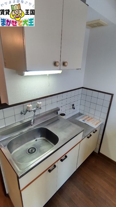 長崎県長崎市清水町(アパート)の賃貸物件のキッチン