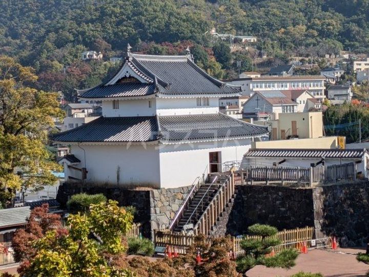 クレセント渡辺Bの周辺