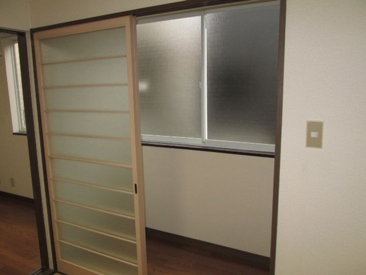 レジデンス南塚の居間