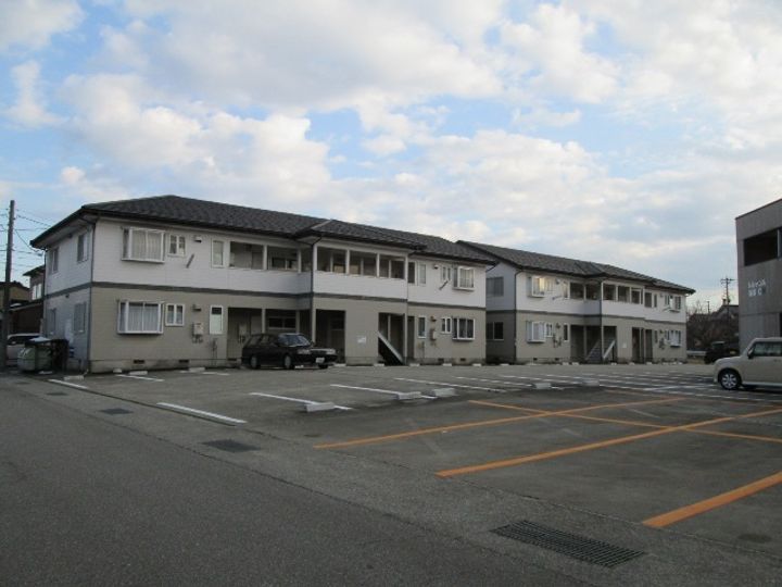 レジデンス南塚の外観