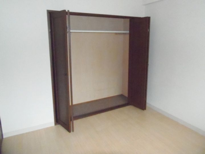 滋賀県栗東市霊仙寺6(マンション)の賃貸物件の内装