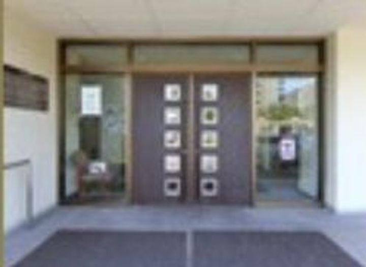 市川グリーンハイツB棟の地図