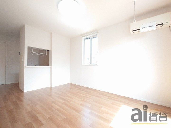 東京都東大和市中央2(アパート)の賃貸物件の居間