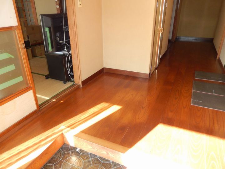 秋田県大仙市大曲福見町(一戸建)の賃貸物件の玄関