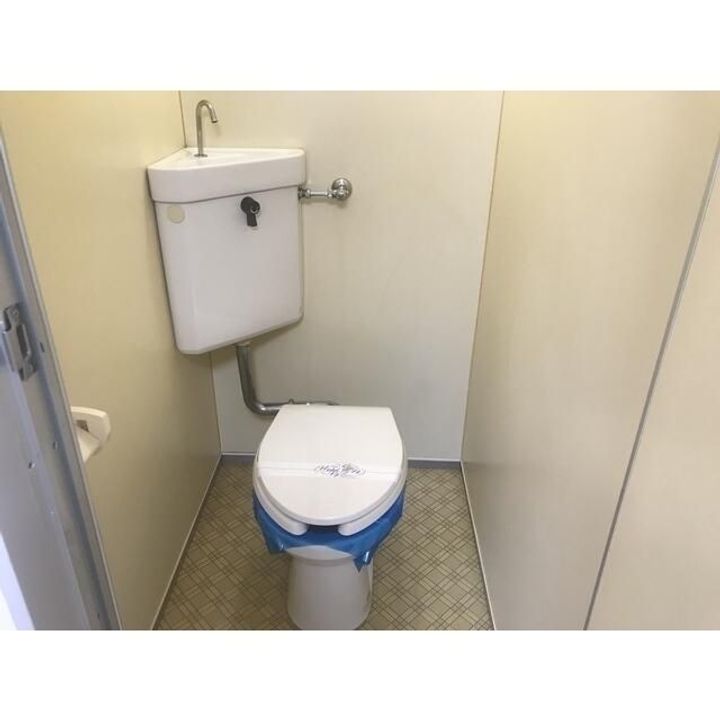 清新三興ハイツの内装