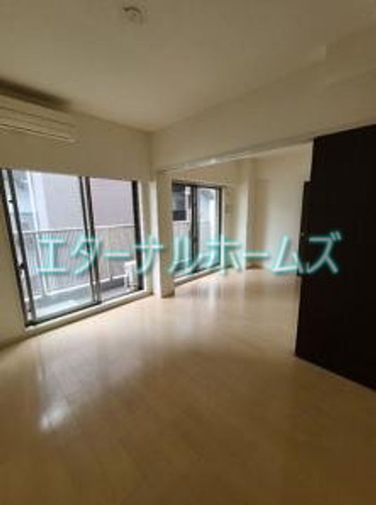 エステムプラザ神楽坂North Residenceの居間