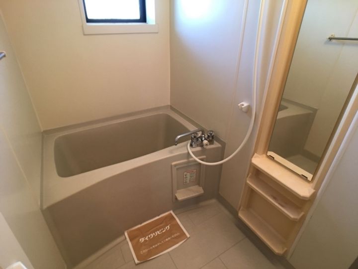 カムール高畑 Bの風呂