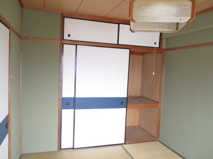 横山ビルの内装