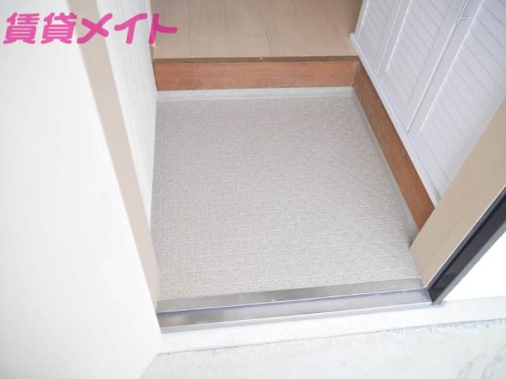 ヴィラージュの玄関