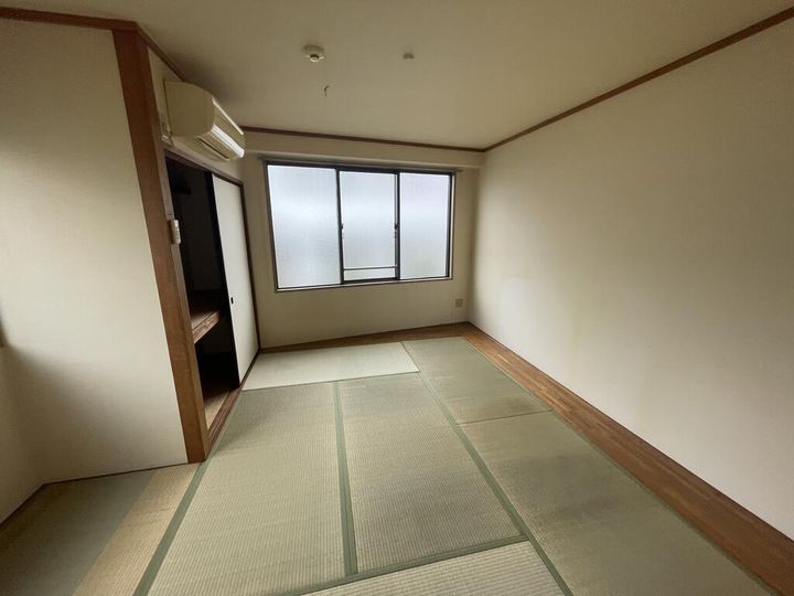 石神ハイツの内装