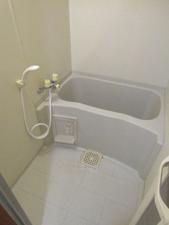 シャトー中三の風呂