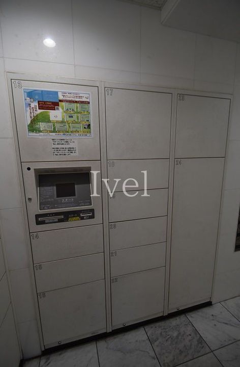 東京都千代田区神田多町2(マンション)の賃貸物件の地図